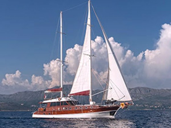 Adriatic Holiday جولية