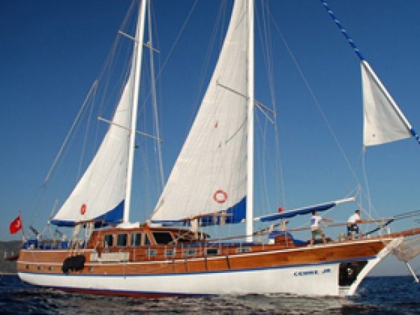 Cemre Junior جولية