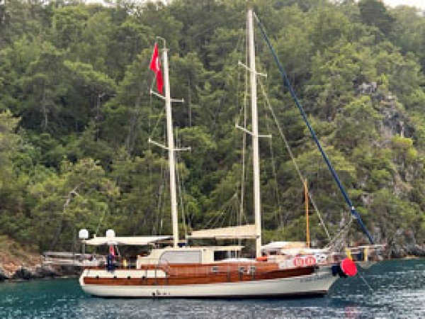 Cemre Mila جولية