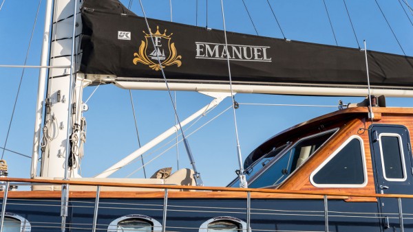 يخت الإبحار Emanuel