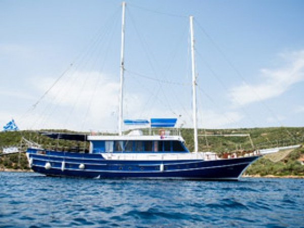 Eros جولية