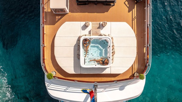 محرك اليخت M/Y Freedom
