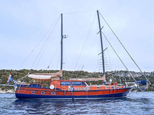 Pacha جولية