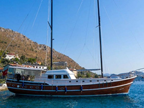 Queen Duru جولية