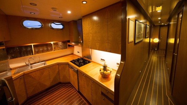 جولية Serenity 86