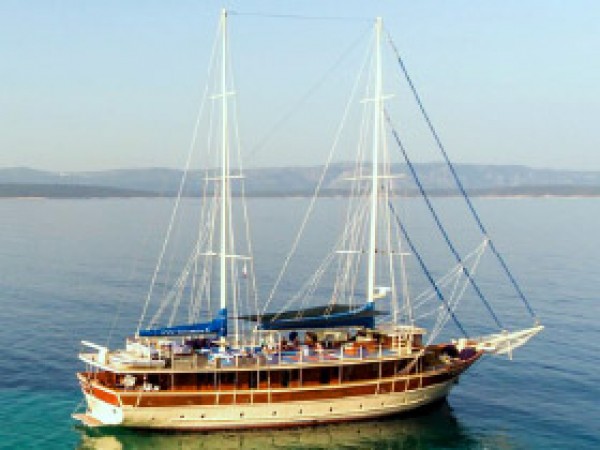Tajna Mora جولية
